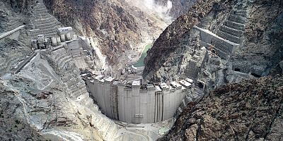 Türkiye'nin en yüksek barajından gelişmeler