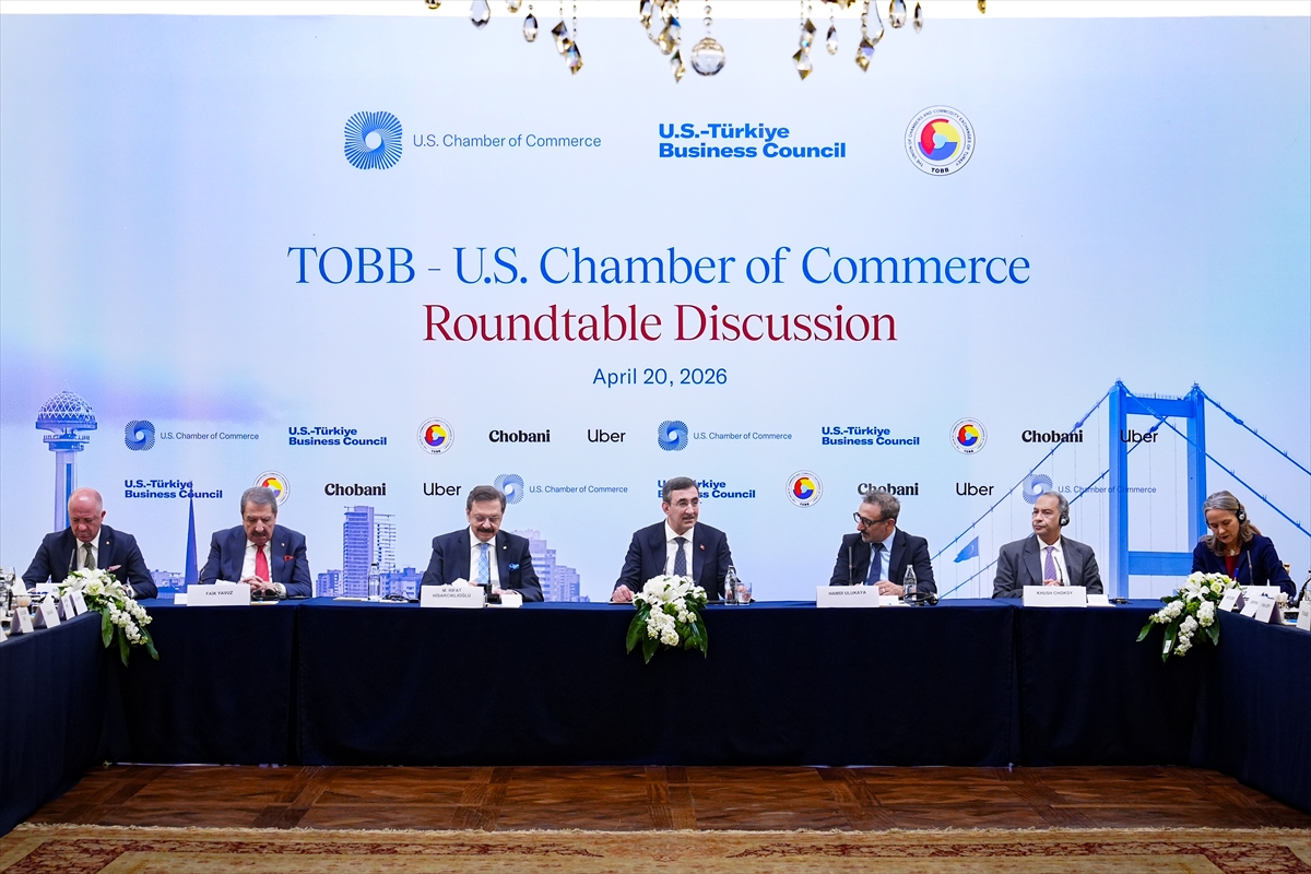 AA-20260421-41165742-41165731-CUMHURBASKANI_YARDIMCISI_YILMAZ_TOBBABD_TICARET_ODASI_YUVARLAK_MASA_TOPLANTISINDA_KONUSTU