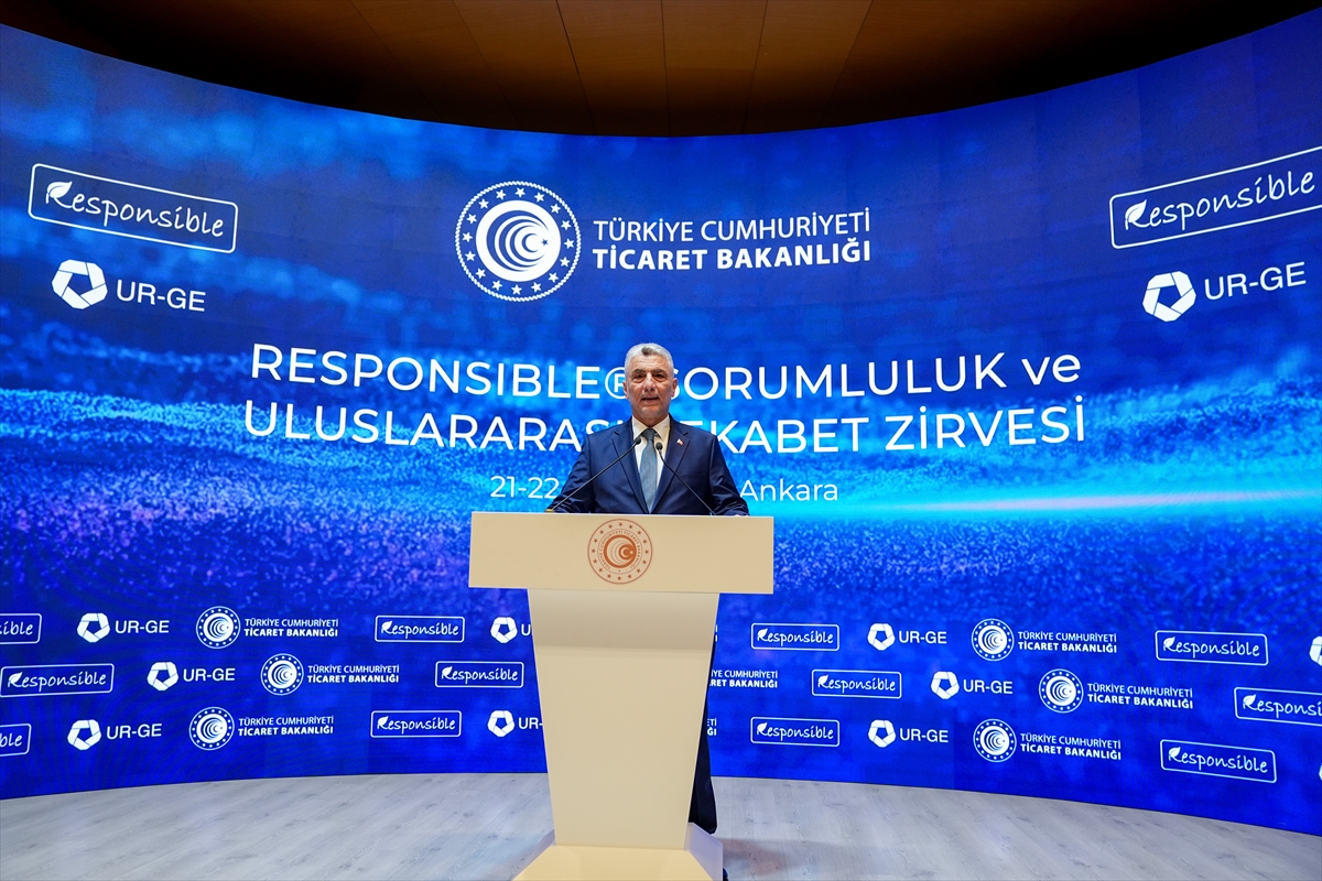 AA-20260521-41452551-41452539-BAKAN_BOLAT_RESPONSIBLESORUMLULUK_VE_ULUSLARARASI_REKABET_ZIRVESINDE_KONUSTU