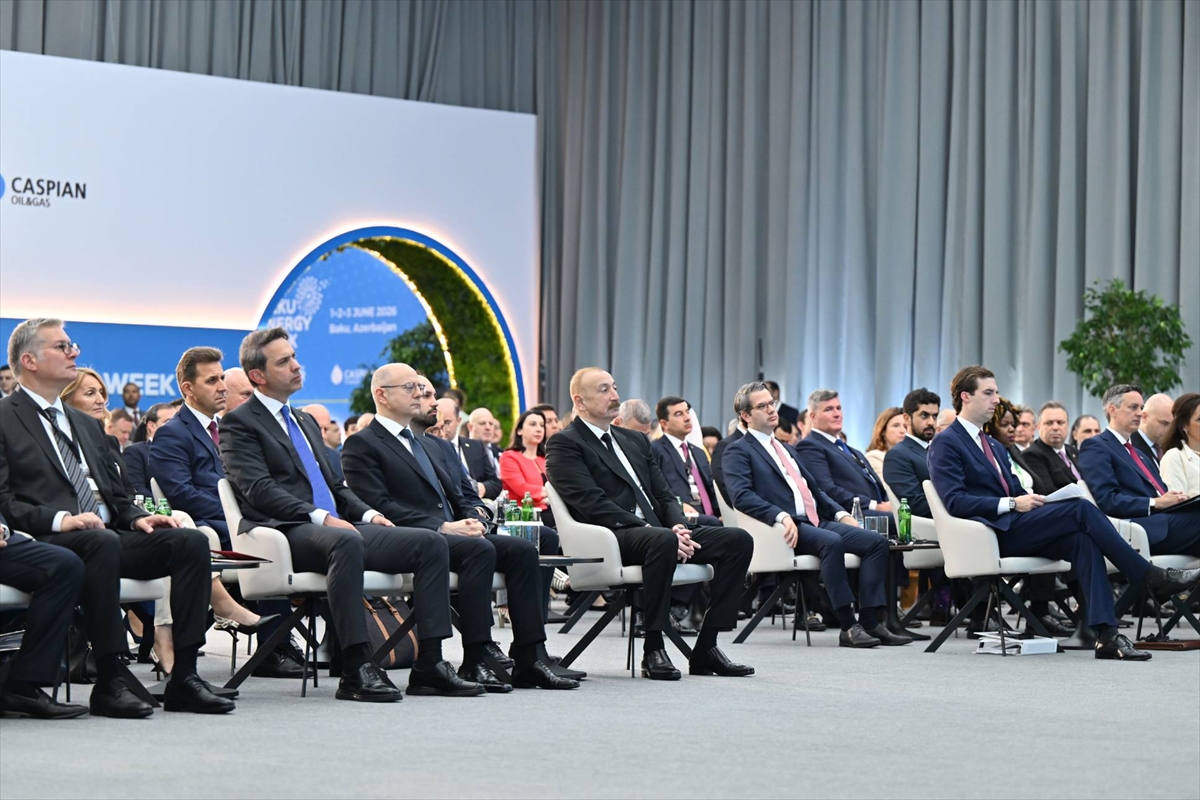 AA-20260601-41545263-41545262-ENERJI_VE_TABII_KAYNAKLAR_BAKANI_BAYRAKTAR_BAKU_ENERJI_HAFTASININ_ACILISINA_KATILDI AA-20260601-41545263-41545262-ENERJI_VE_TABII_KAYNAKLAR_BAKANI_BAYRAKTAR_BAKU_ENERJI_HAFTASININ_ACILISINA_KATILDI