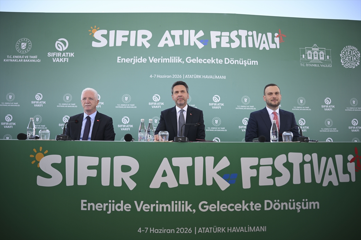AA-20260602-41555636-41555628-BAKAN_BAYRAKTAR_SIFIR_ATIK_FESTIVALINDE_ELEKTRIGIN_YENILENEBILIR_KAYNAKLARDAN_SAGLANACAGINI_BILDIRDI