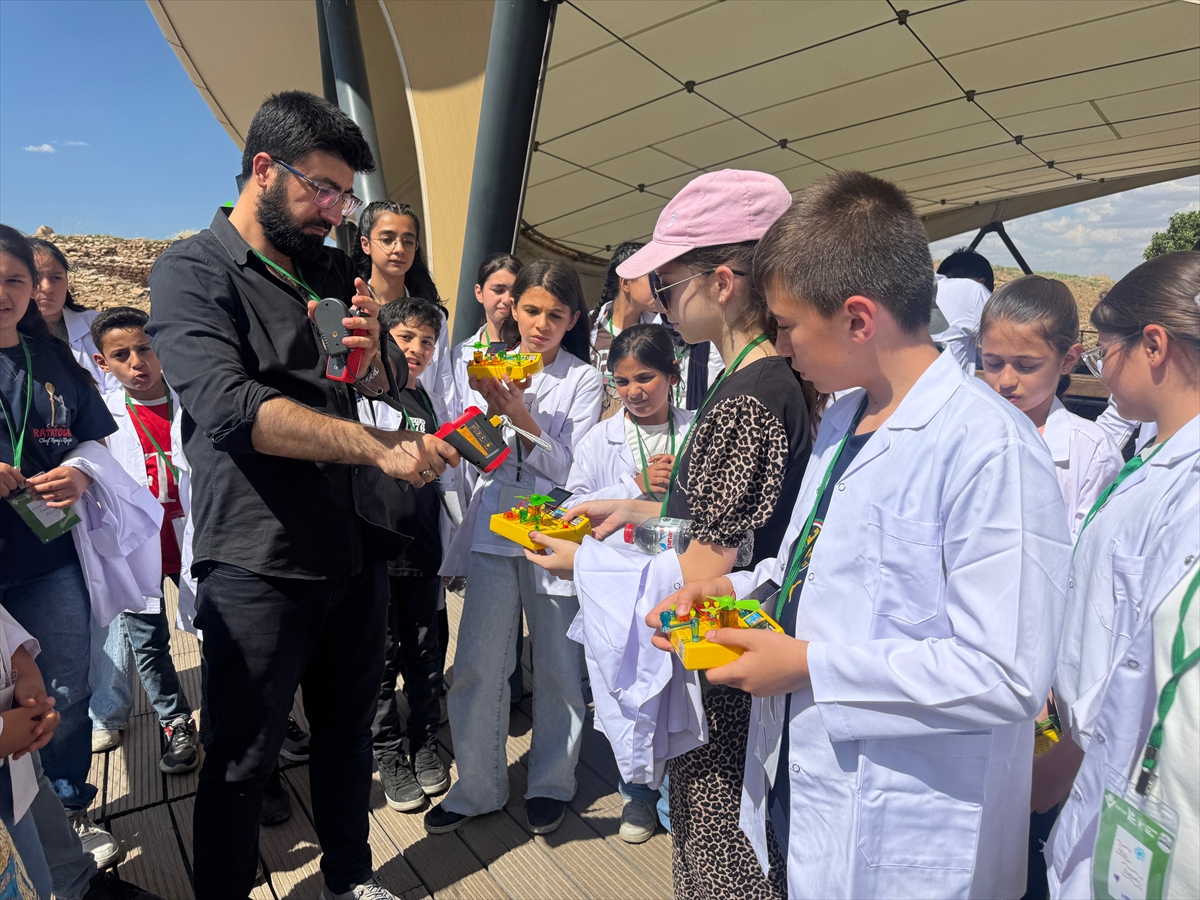 AA-20260613-41659377-41659375-GOBEKLITEPEDE_OGRENCILERE_YENILENEBILIR_ENERJI_EGITIMI_VERILDI