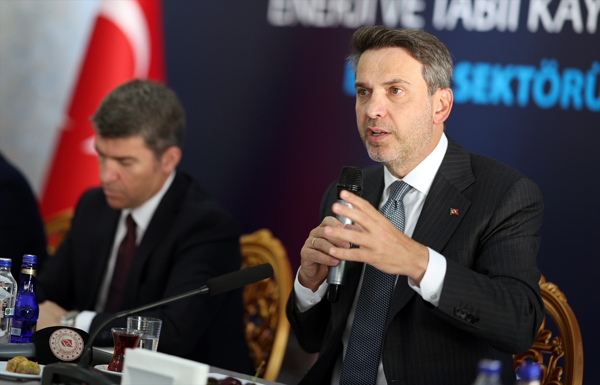 AA-20260717-42002351-42002339-ENERJI_VE_TABII_KAYNAKLAR_BAKANI_BAYRAKTAR_AMASYADA_KONUSTU