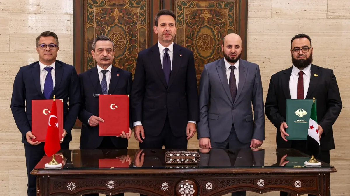 t25_samda-kritik-gorusme-turk-761