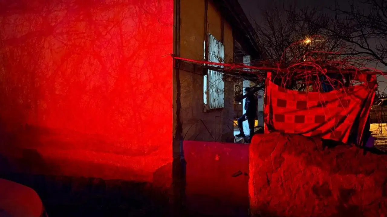 Hastanede 2 günlük bebeklerinin acı haberini aldılar