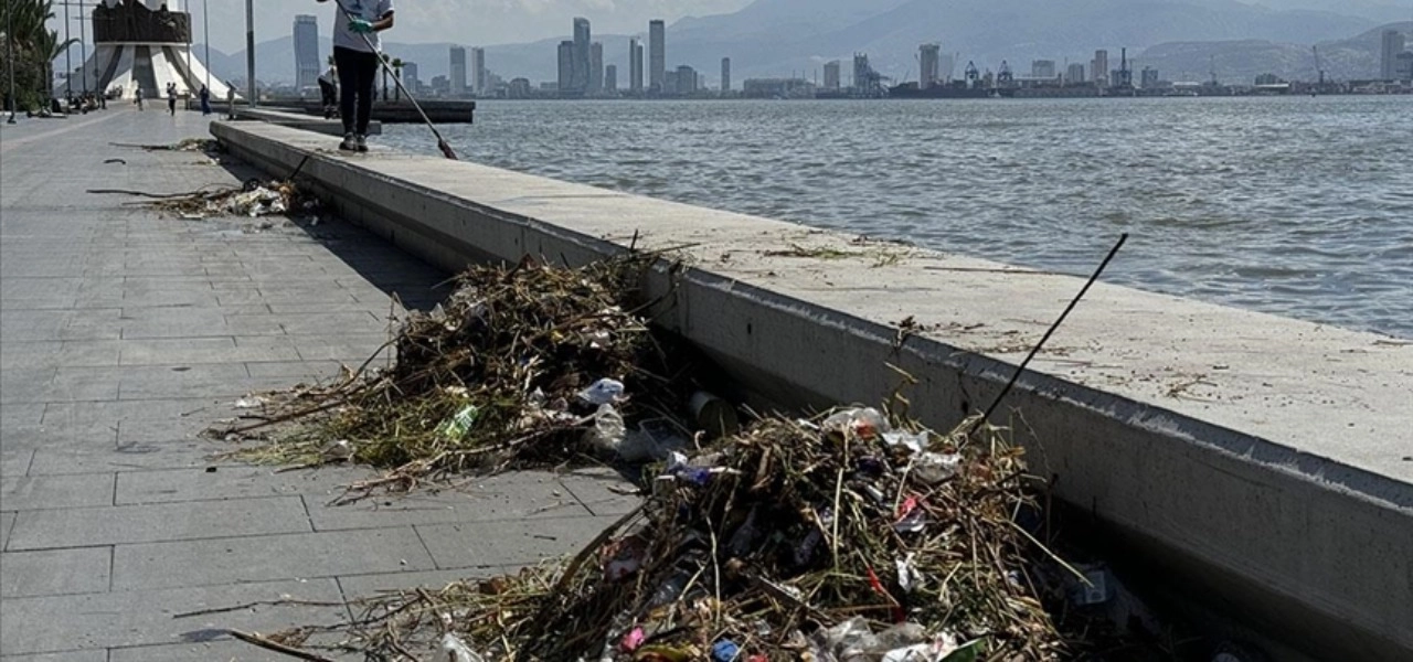 Türkiye’de denizlerden 325 bin ton atık temizlendi
