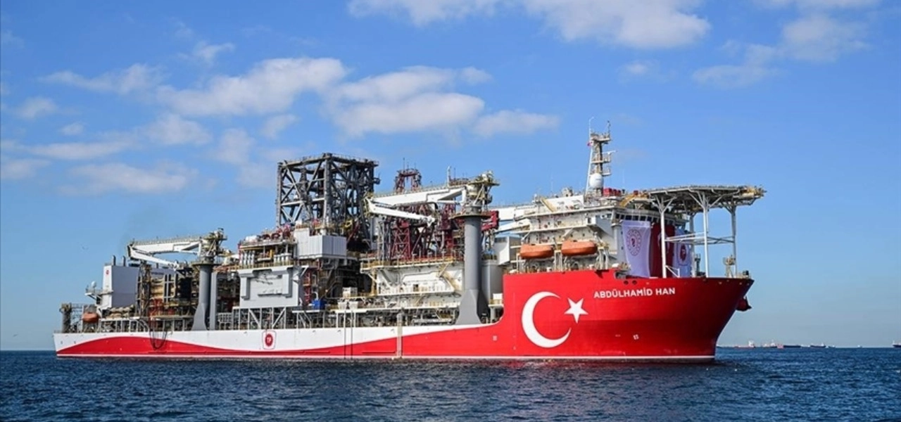 Abdülhamid Han Karadeniz’de yeni sondaja başladı