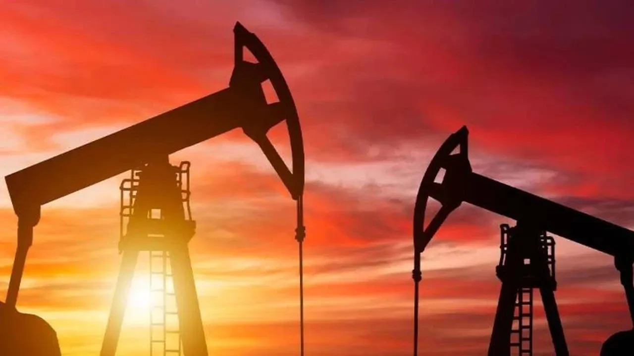 Hürmüz kapandı petrol fiyatları sıçradı