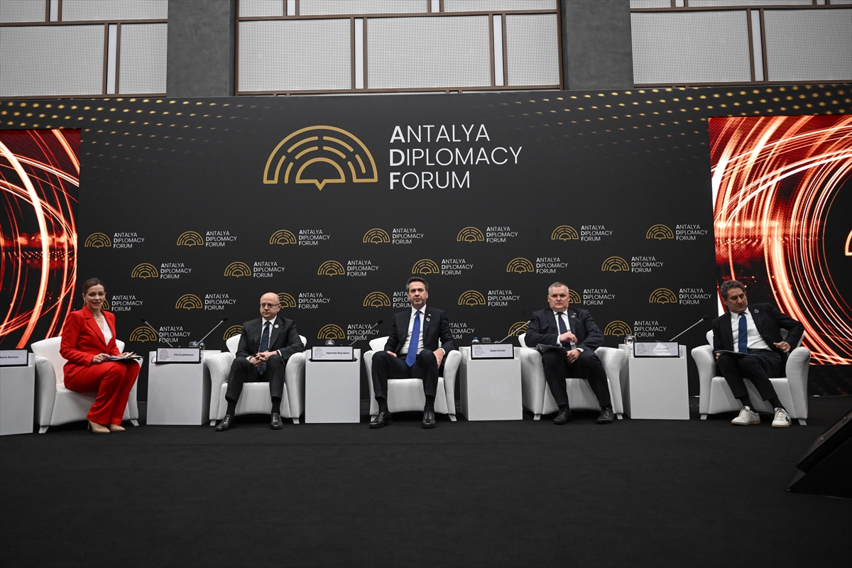 Antalya Diplomasi Forumu’nda enerjiye yeni bakış