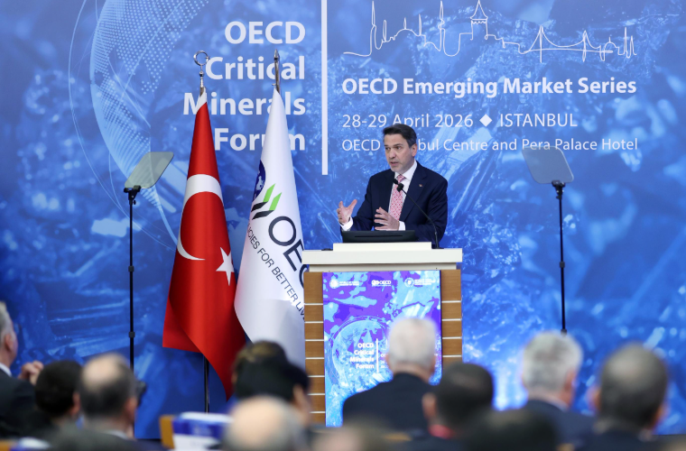 Kritik mineraller için küresel temas Bayraktar’dan