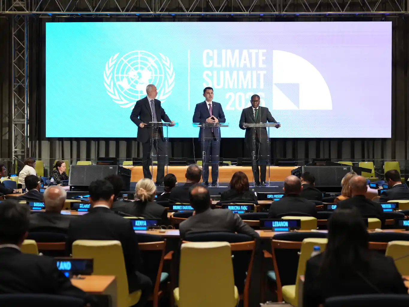 İklim krizinin ön cephesi Pasifik: COP31 Başkanı Kurum'dan Tuvalu ve Fiji çıkarması