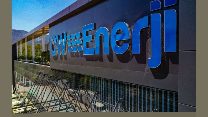 CW Enerji’den 10,8 Milyon Dolarlık GES Sözleşmesi