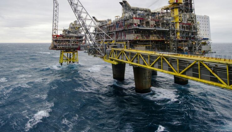 Norveç, Fosil Yakıt Finansmanını Durdurma Kararı Aldı