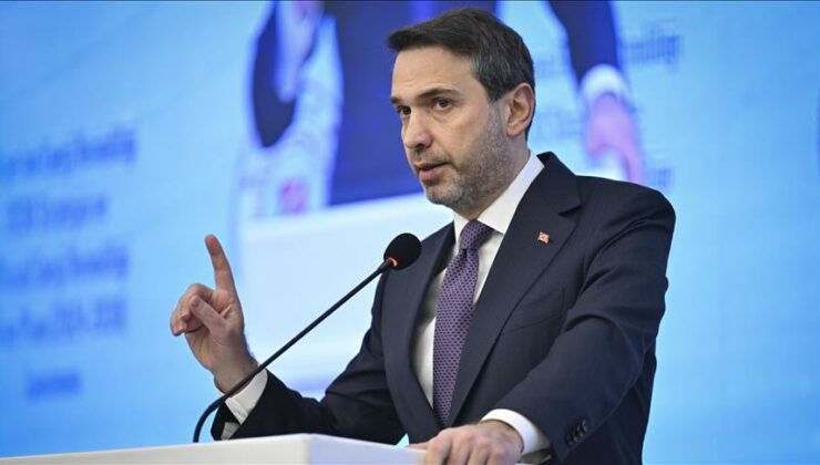Bakan Bayraktar ‘Türkiye Maden Zirvesi’nde