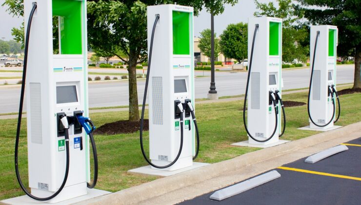Türkiye’de elektrikli araç şarj altyapısı hızla genişletiliyor