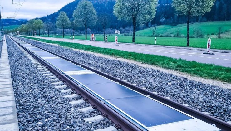 İlk sökülebilir güneş santrali demiryolunda