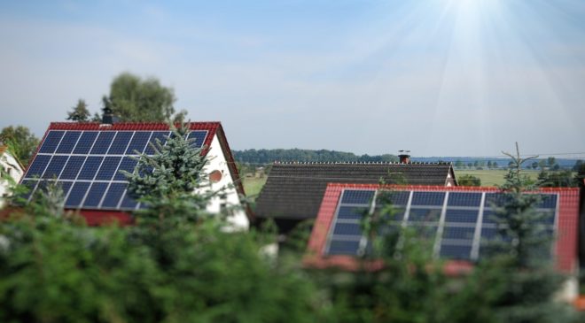 İngiltere’de güneş paneli zorunluluğu geliyor