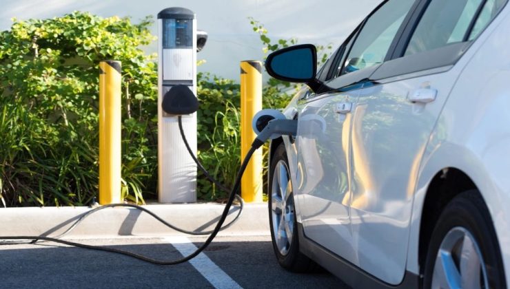Görünmeyen yük: Elektrikli araçlar altyapıyı ne kadar zorluyor?